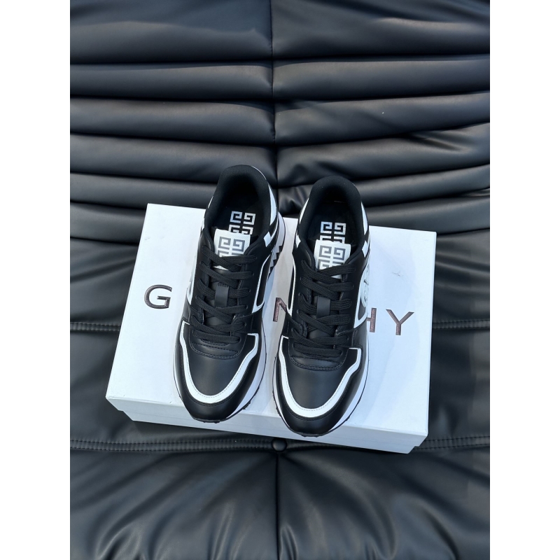Givenchy Sneakers